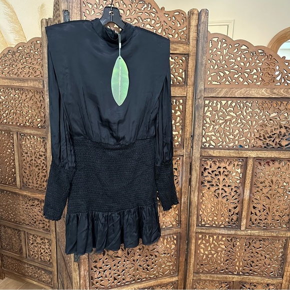 NWT Farm Rio Heart Neckline Mini Dress Smocked Skirt Ruffle Black Sz S reg $220 - Picture 10 of 10
